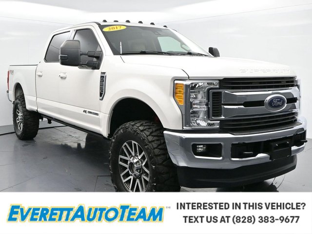 2017 Ford Super Duty F-250 Lariat