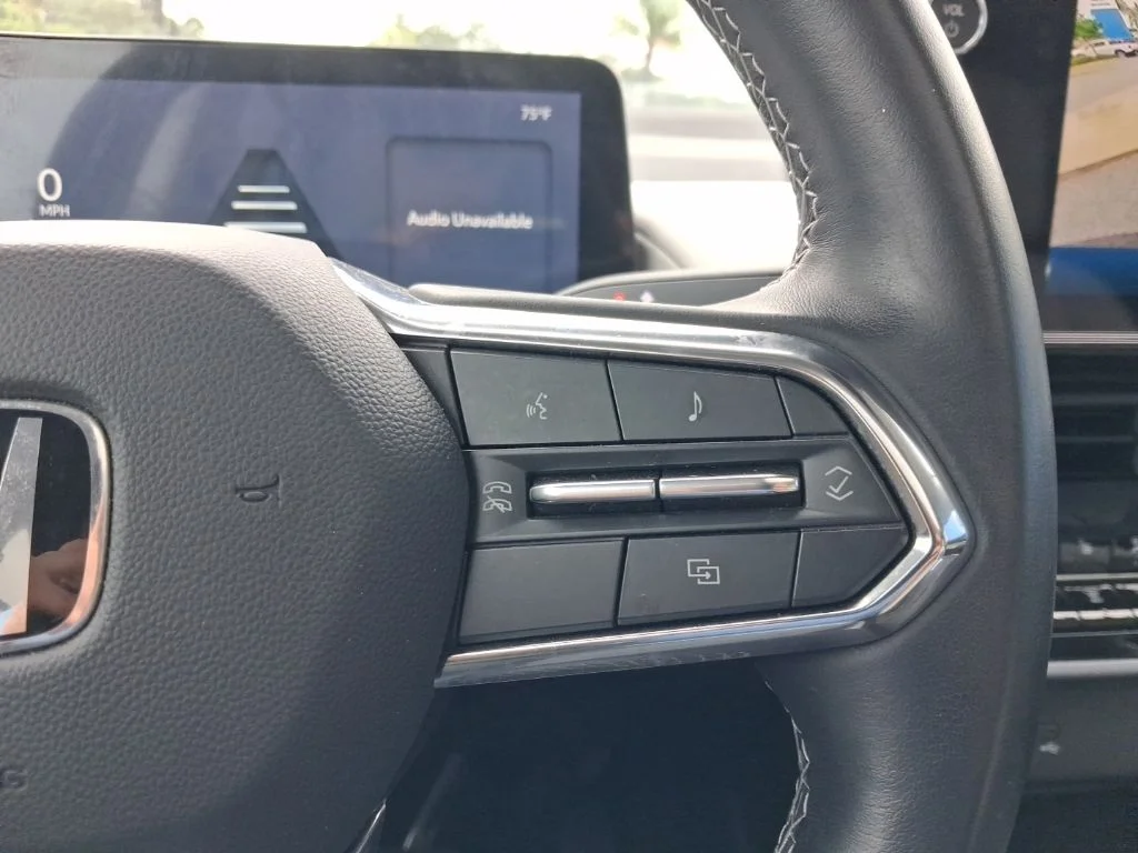 Used 2024  Honda Touring image 29