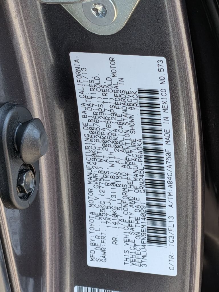 Used 2014 Gray Toyota Base image 31