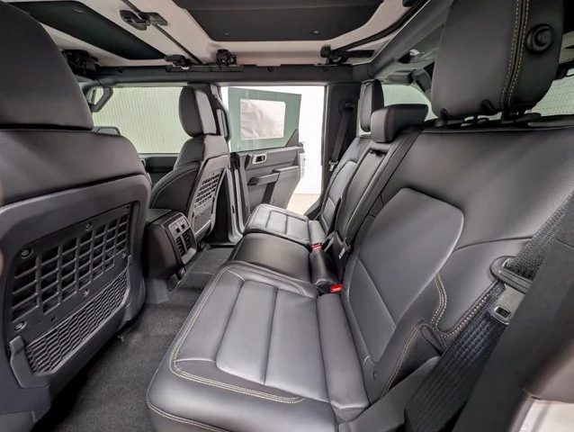 New 2026 Oxford White Ford Badlands® image 44