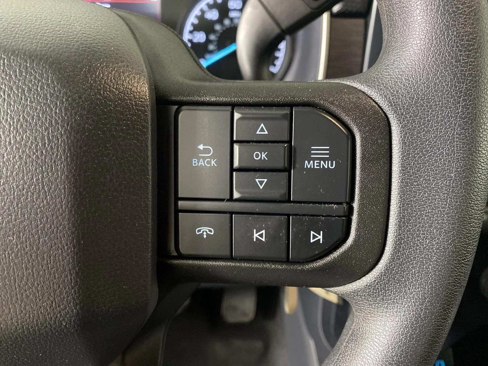 Used 2023 Oxford White Ford XL image 25