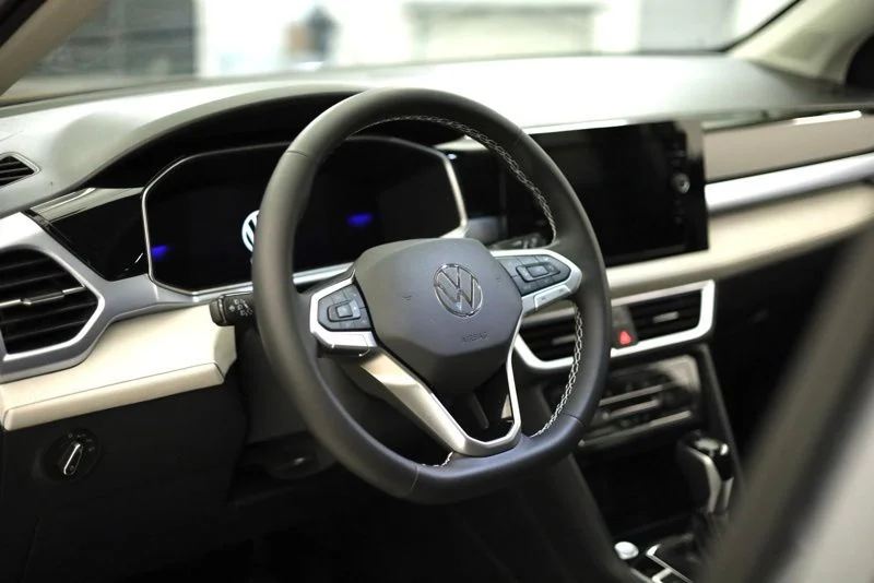 New 2026 Gray Volkswagen 1.5T SE image 12