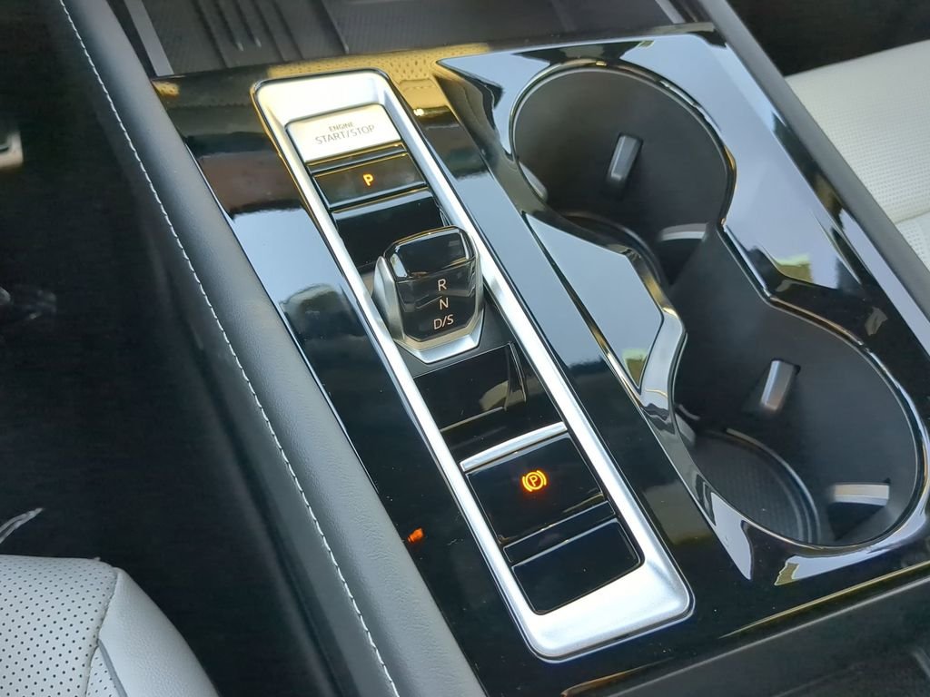 2026 Volkswagen Atlas Cross Sport SEL Premium R-LINE - Photo 28