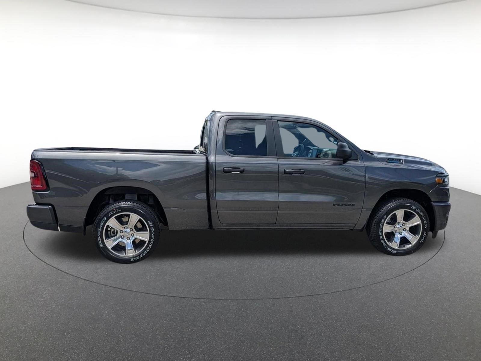 New 2026 Granite Crystal Metallic Clearcoat Ram Tradesman image 3