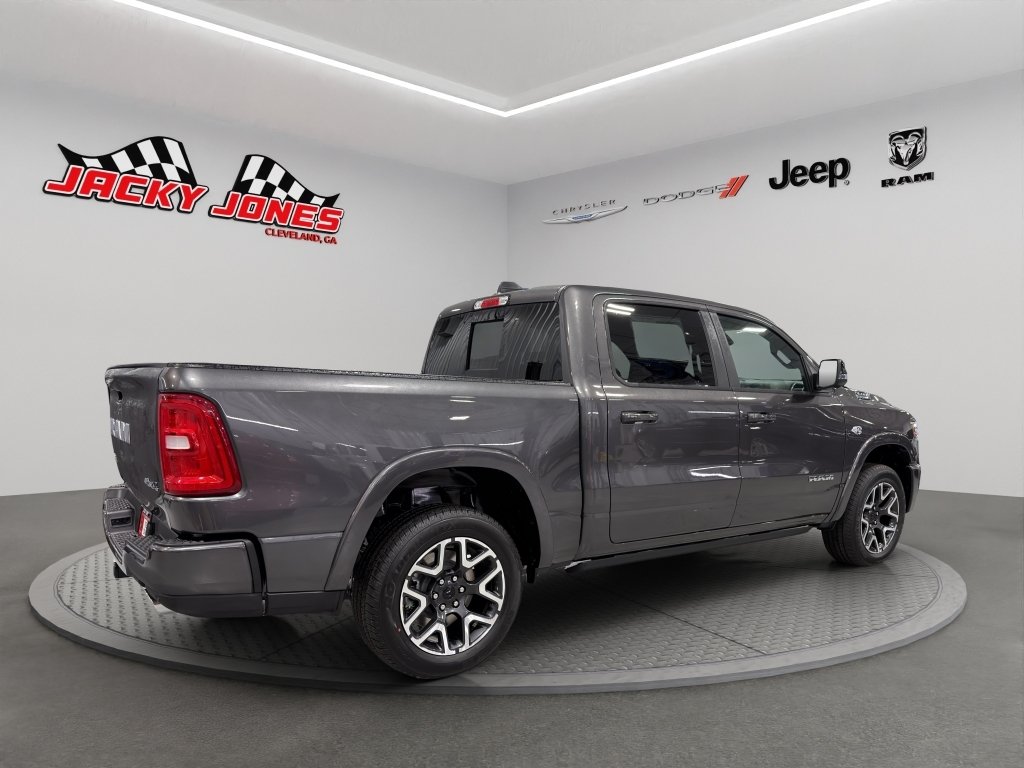 New 2026 Granite Crystal Metallic Clear-Coat Exterior Paint RAM Laramie image 9