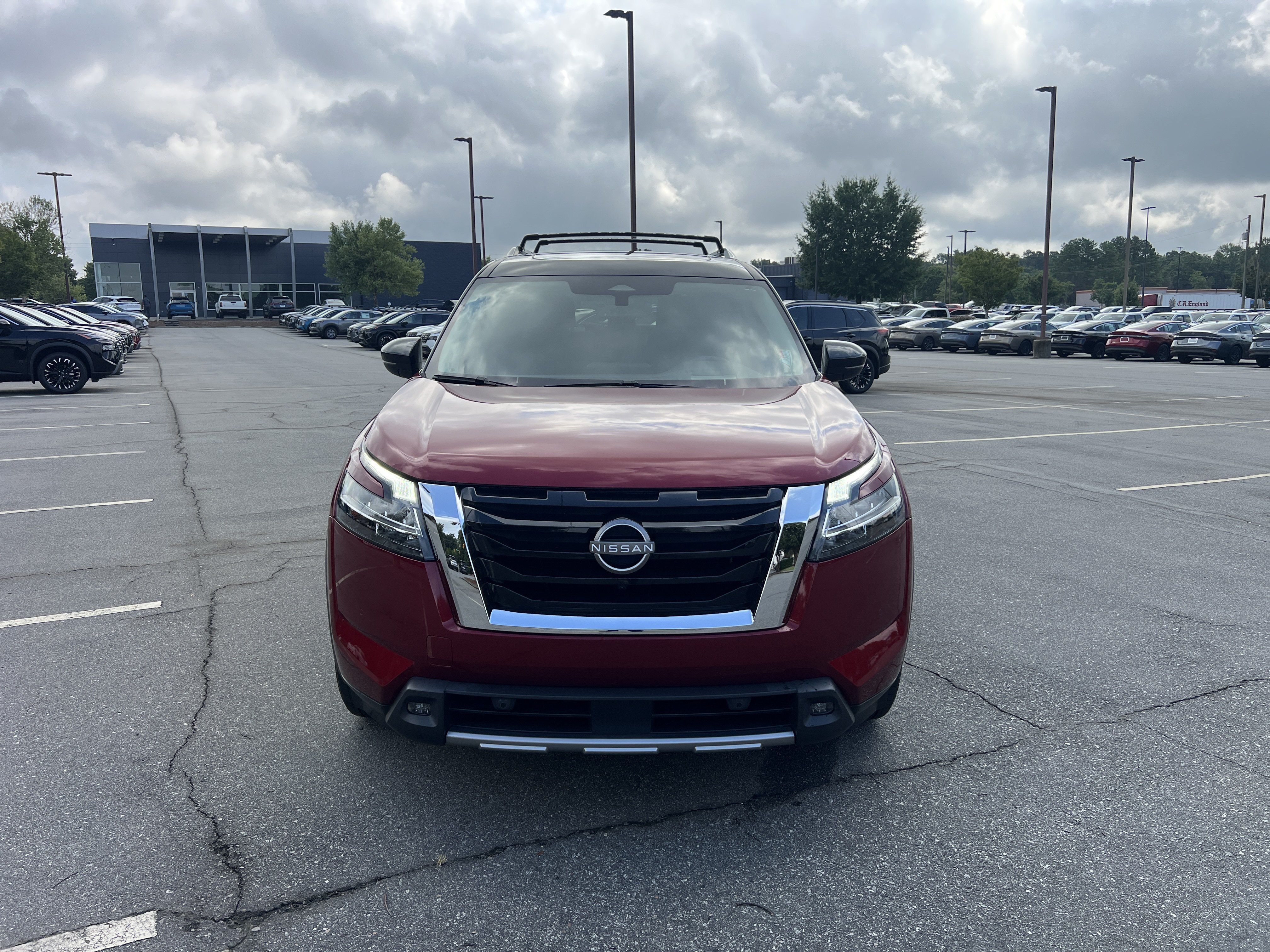 Certified Used 2023 Scarlet Ember Tintcoat/Super Black Nissan Platinum image 2