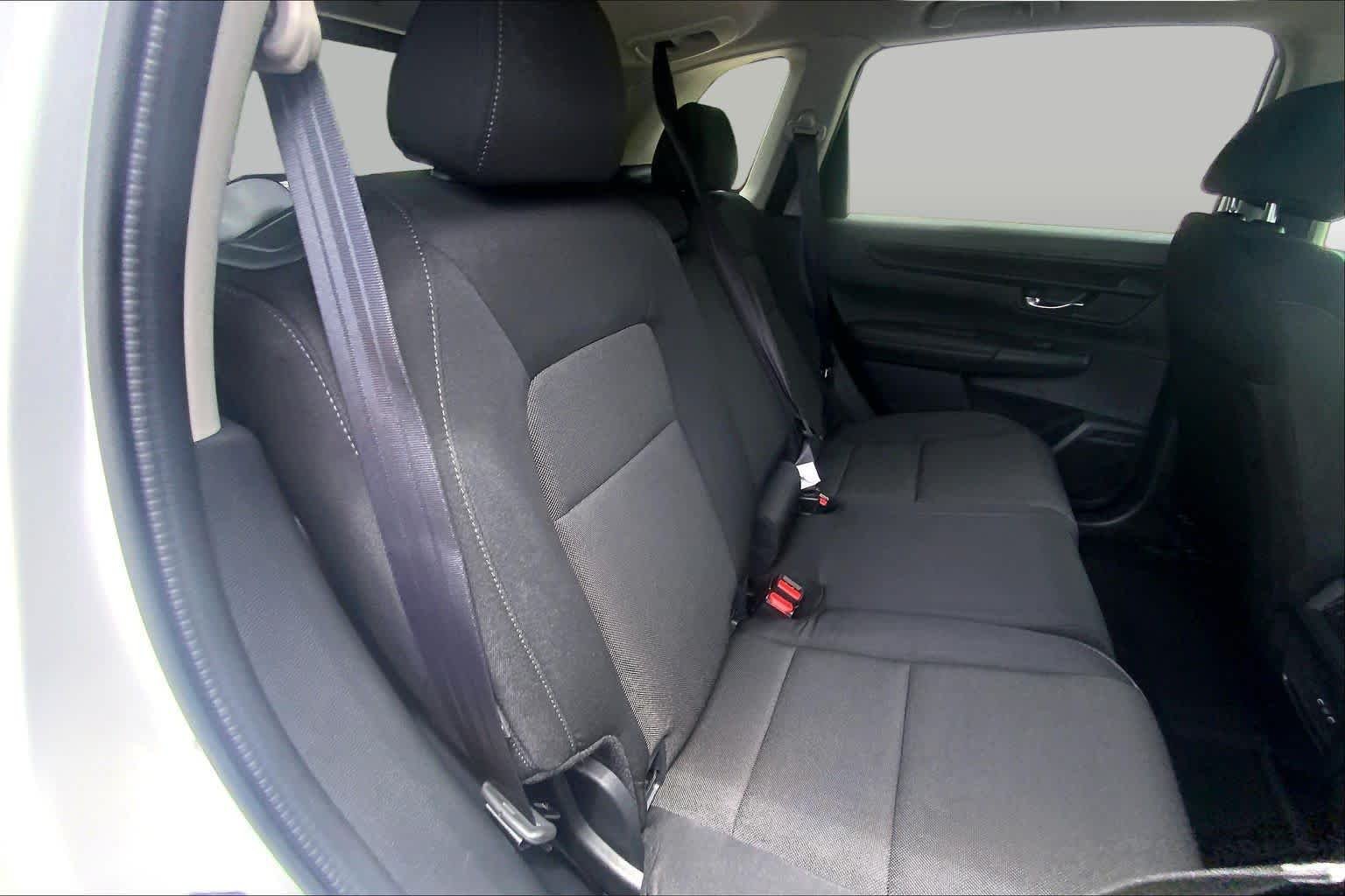 Used 2026 Platinum White Pearl Honda EX image 19