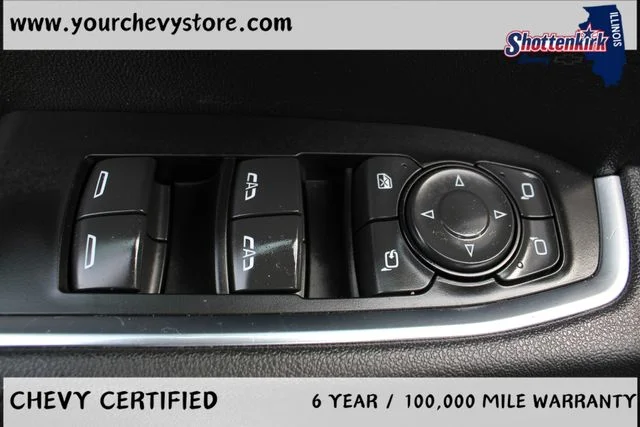 Used 2025 Black GMC SLT image 27