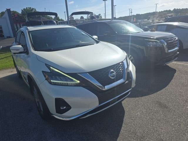 Used 2021 White Nissan Platinum image 1