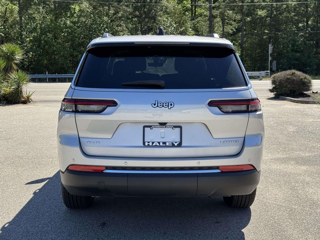 Used 2025 Silver Jeep Limited image 24