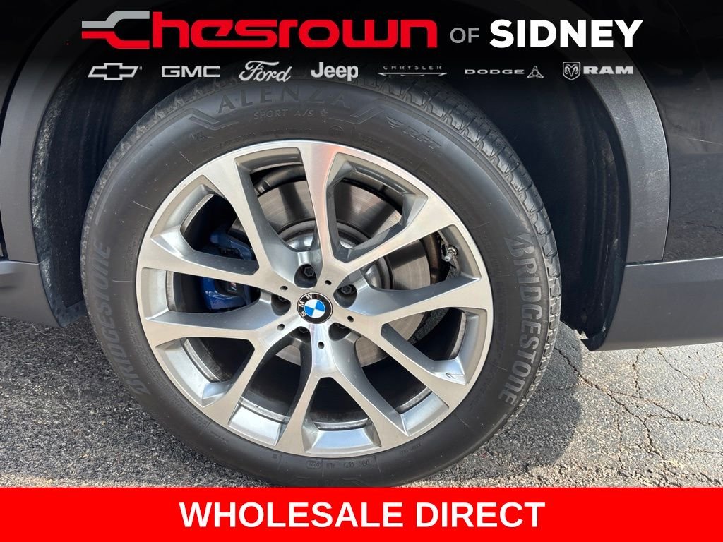 Used 2020 Black Sapphire Metallic BMW xDrive40i image 10