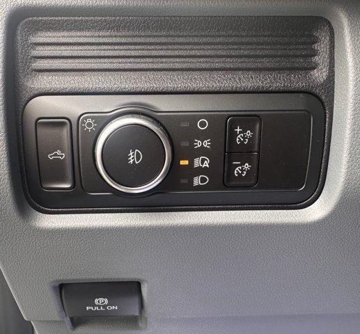 New 2026 Oxford White Ford F-350® XL image 19