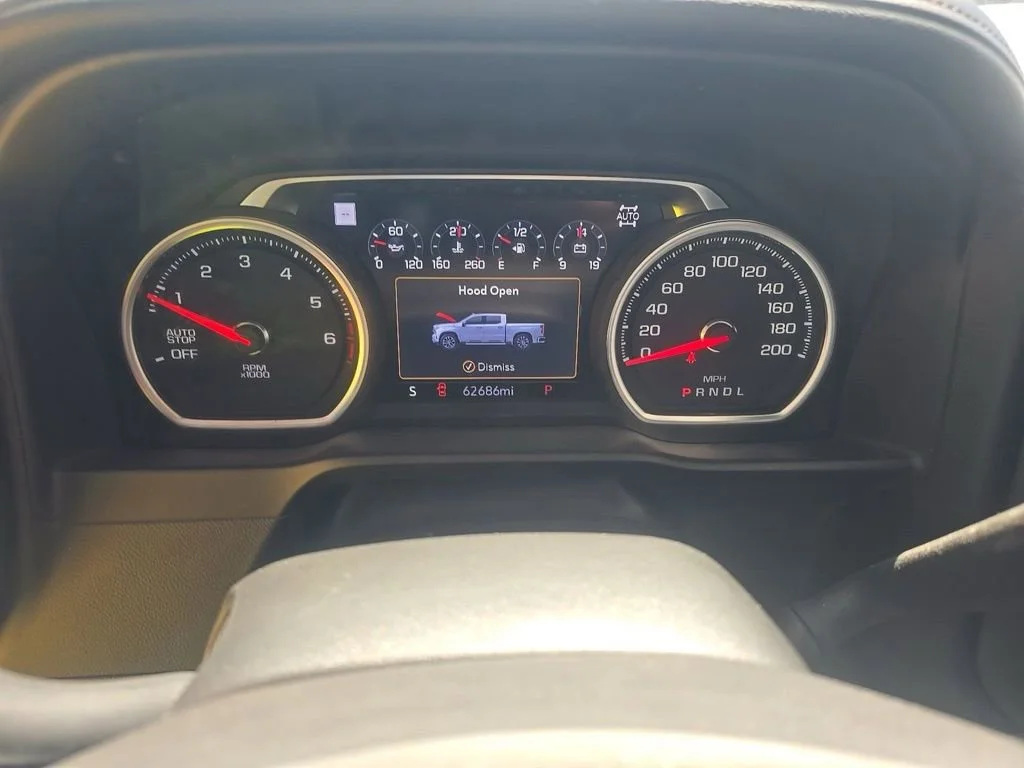 Used 2020 Blue Chevrolet High Country image 4