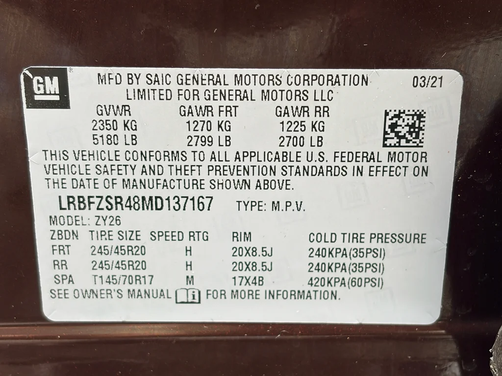Used 2021 Rich Garnet Metallic Buick Avenir image 33