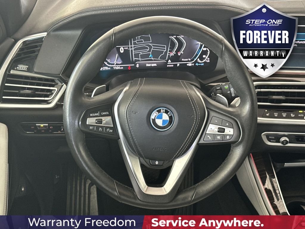 Used 2023 Black BMW xDrive45e image 17