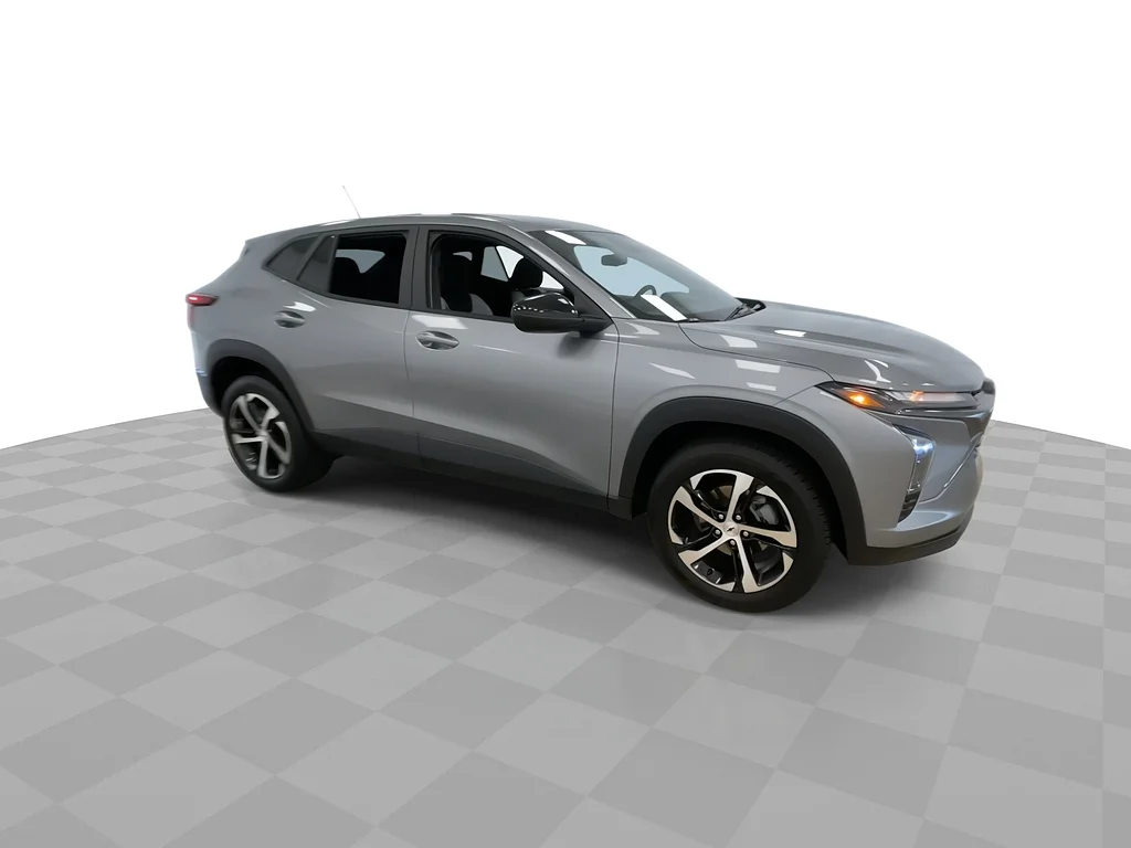 Used 2024 Sterling Gray Metallic Chevrolet RS image 3