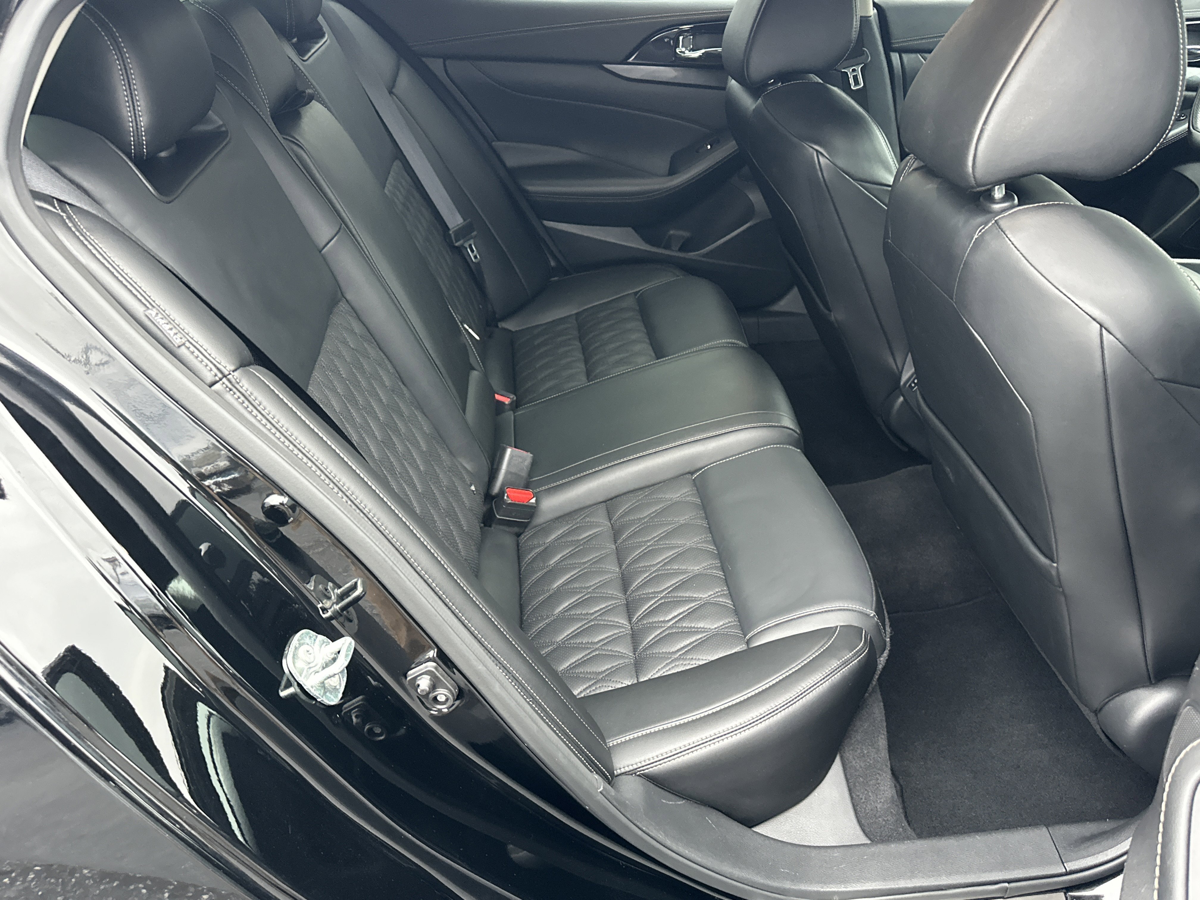 Used 2023 Super Black Nissan Platinum image 16