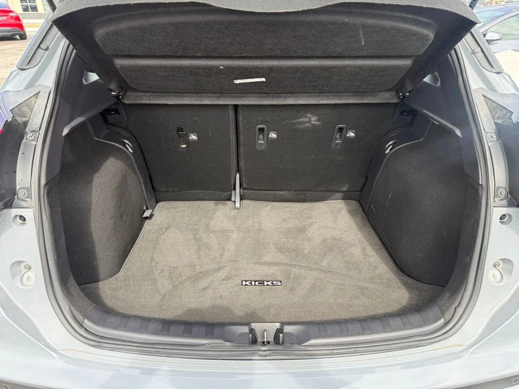Used 2024 Gray Nissan SR image 23