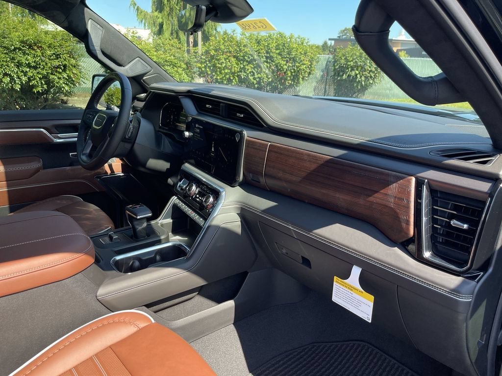 New 2026 Onyx Black GMC Denali Ultimate image 30