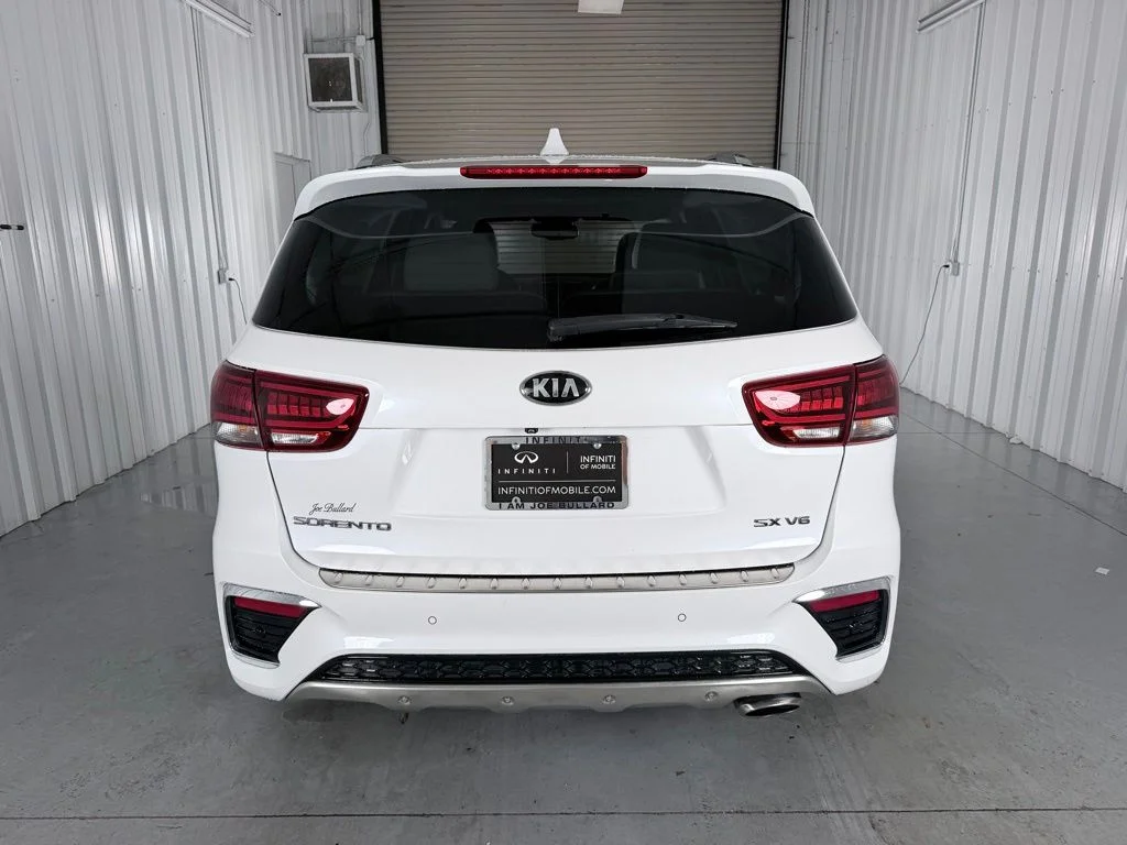 Used 2019 Snow White Pearl Kia SX image 6