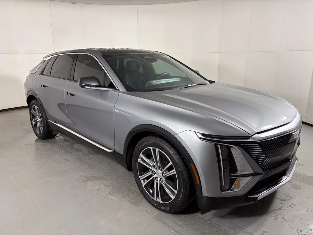 Used 2024 Cadillac LYRIQ Luxury 2 with VIN 1GYKPRRK5RZ131649 for sale in Scottsdale, AZ
