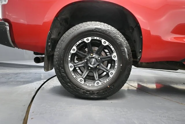 Used 2012 Red Toyota Grade image 11