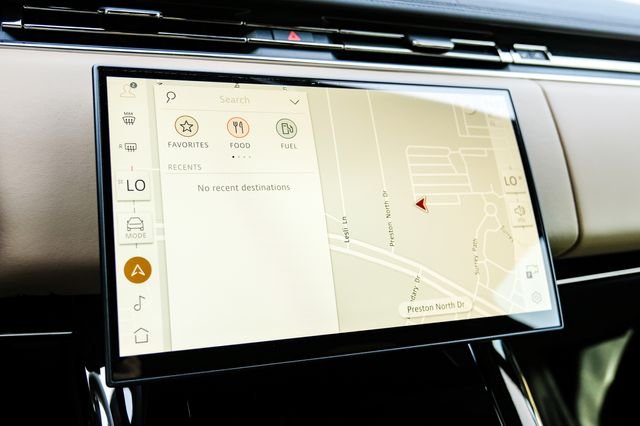 New 2026  Land Rover Dynamic SE image 26