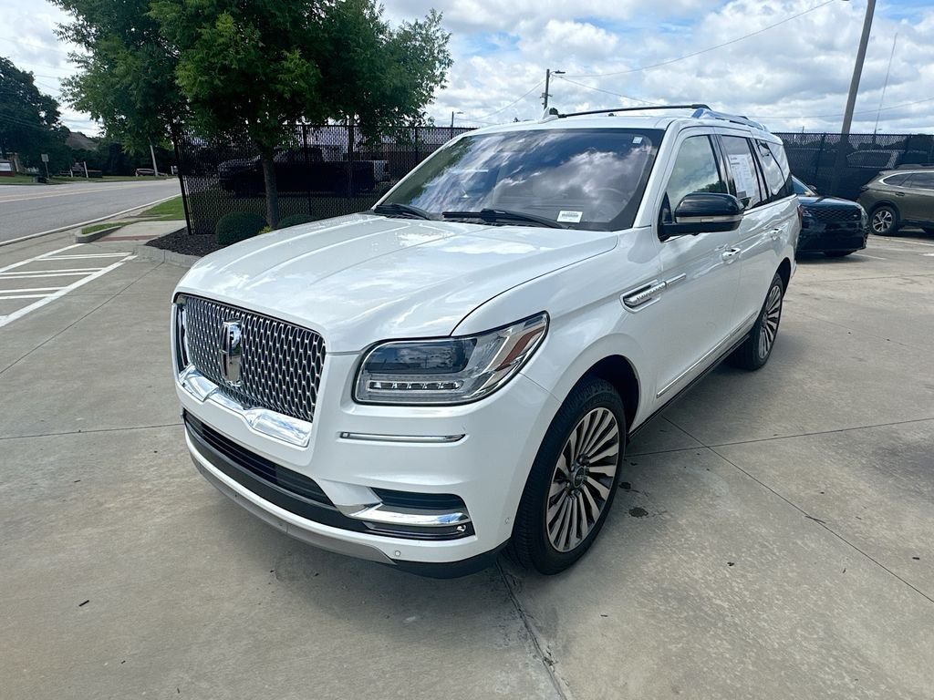 Used 2020 White Lincoln Reserve image 5
