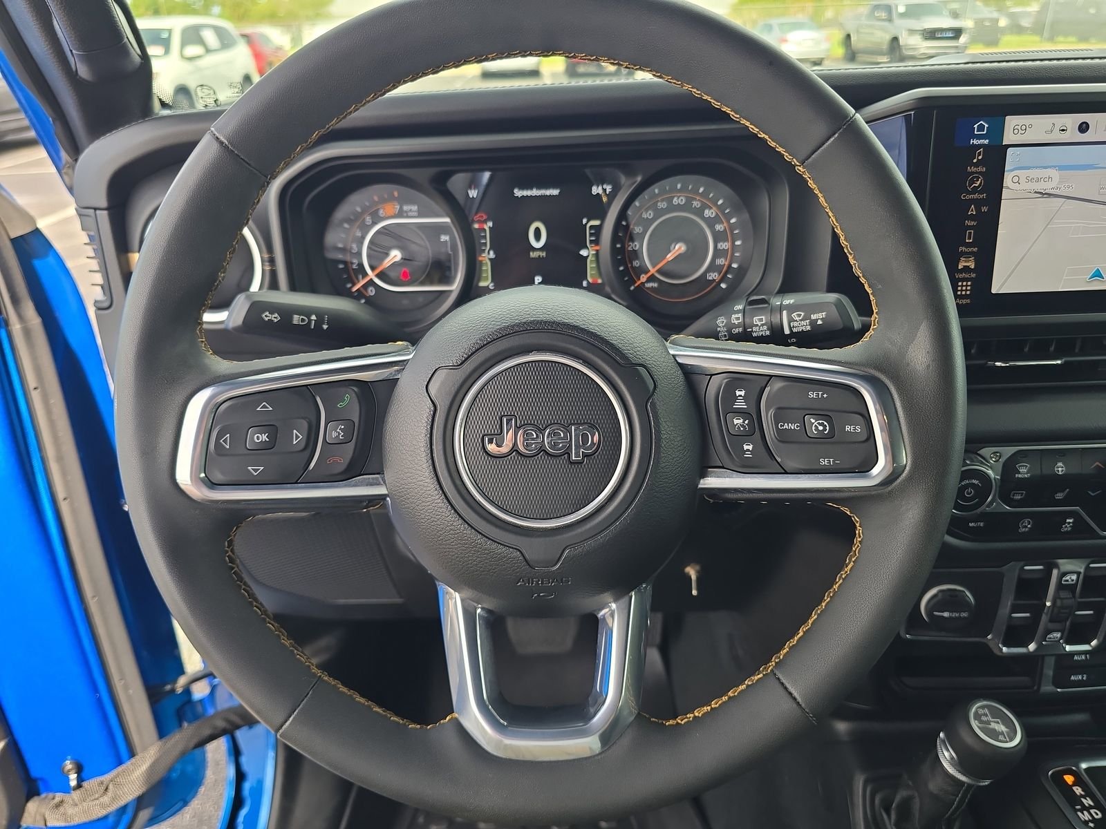 Used 2024 Blue Jeep Sahara image 25