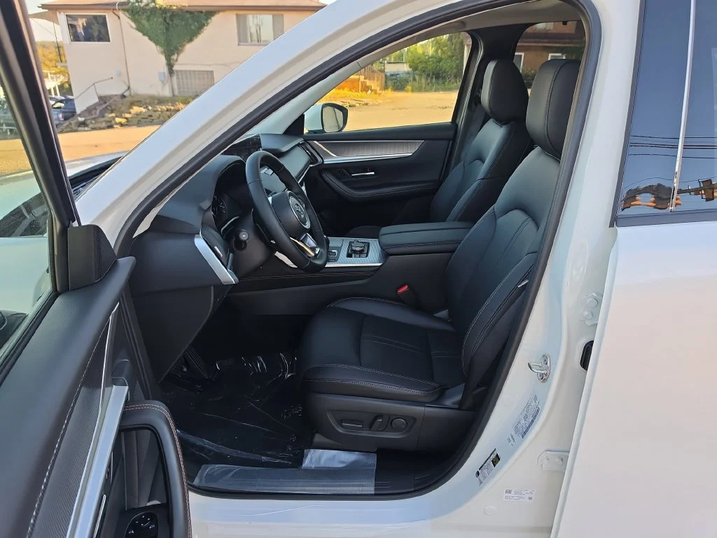 New 2026 White Mazda 3.3 Turbo Preferred image 10