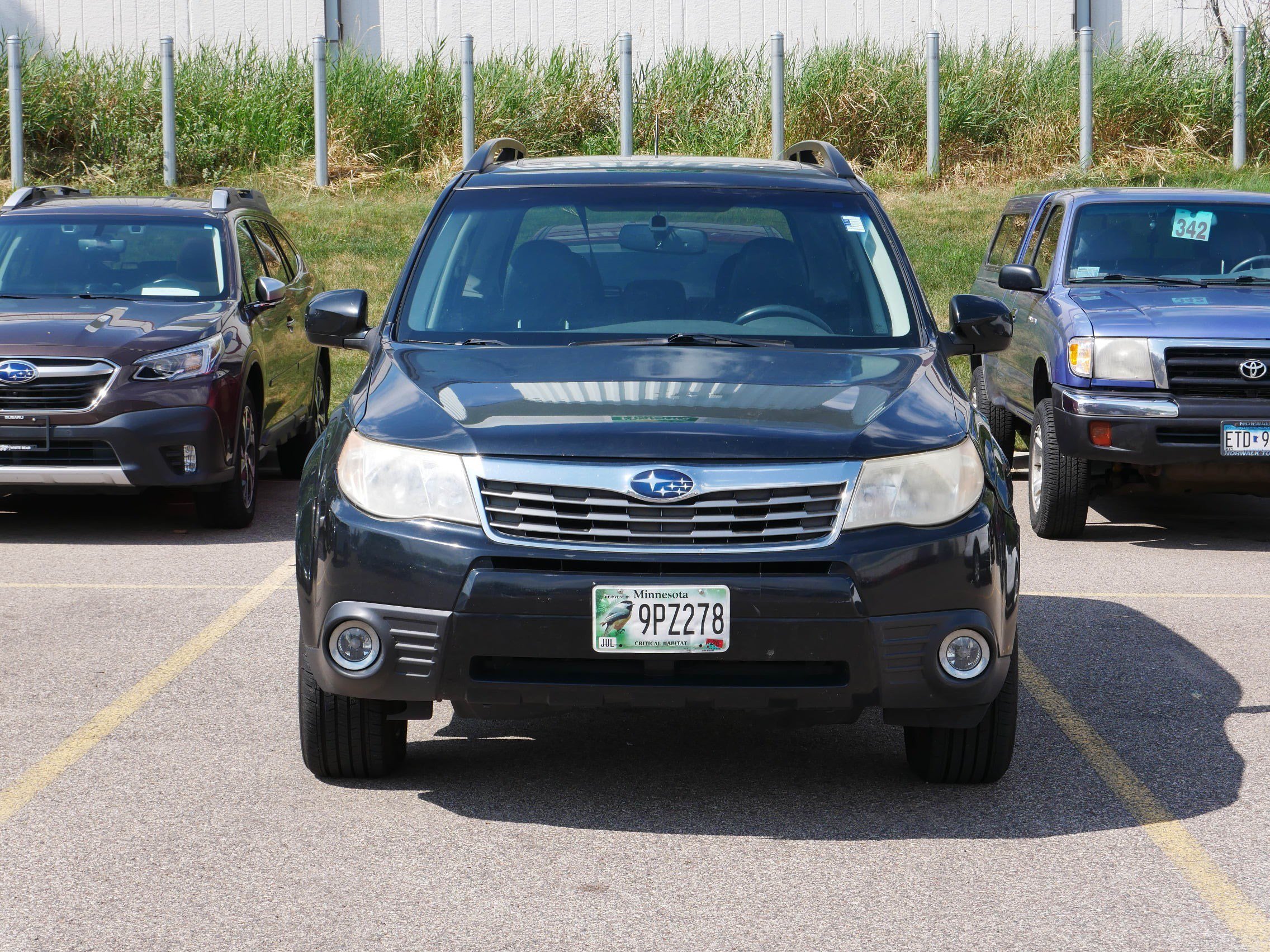 Used 2023 Cascade Green Silica Subaru Touring image 2
