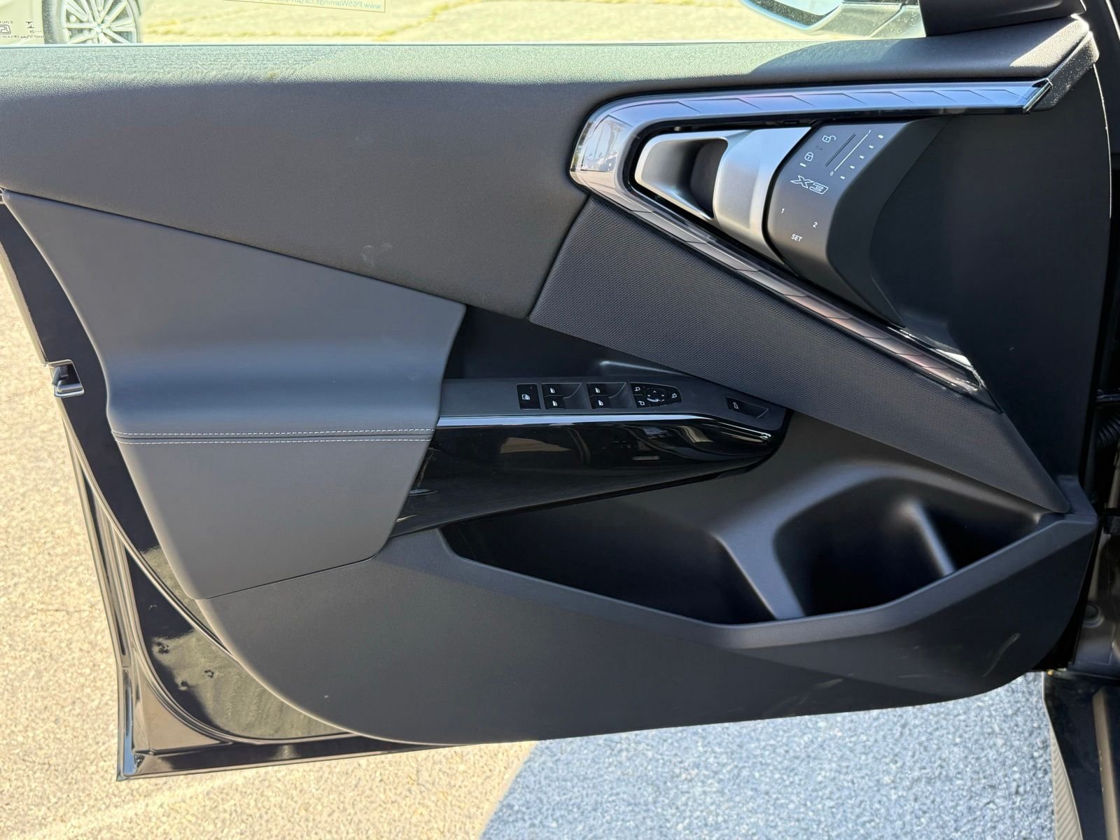New 2026 Black Sapphire Metallic BMW 30 xDrive image 19
