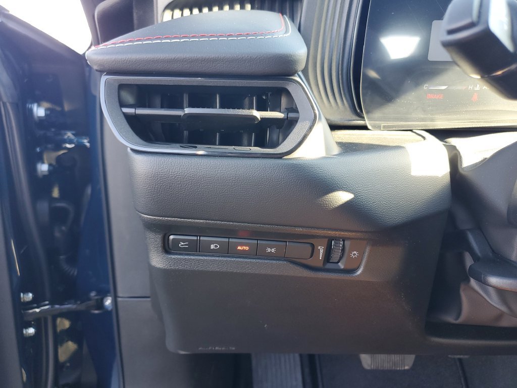 New 2026 After Dark Exterior Paint Dodge Scat Pack image 19