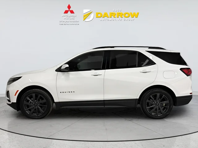 Used 2022 White Chevrolet RS image 2