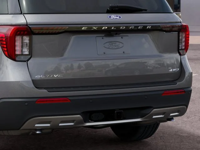New 2027 Carbonized Gray Metallic Ford Active image 23