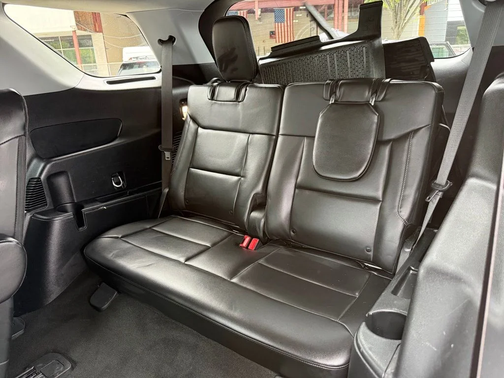 Used 2023 Gray Ford XLT image 27