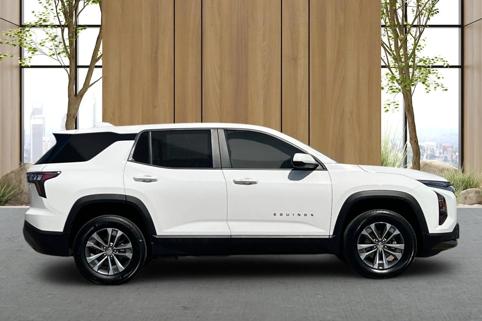 Used 2025 White Chevrolet LT image 3
