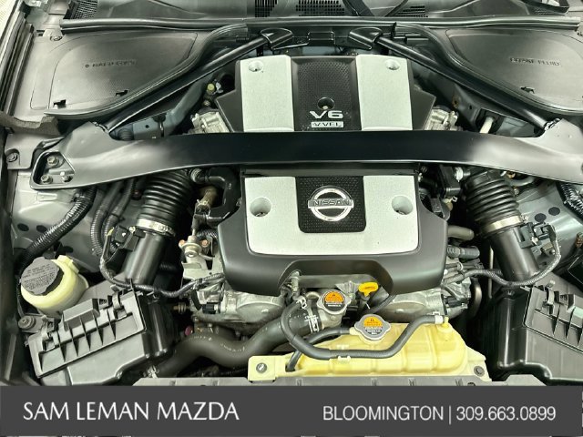 Used 2017 Gray Nissan Touring image 25