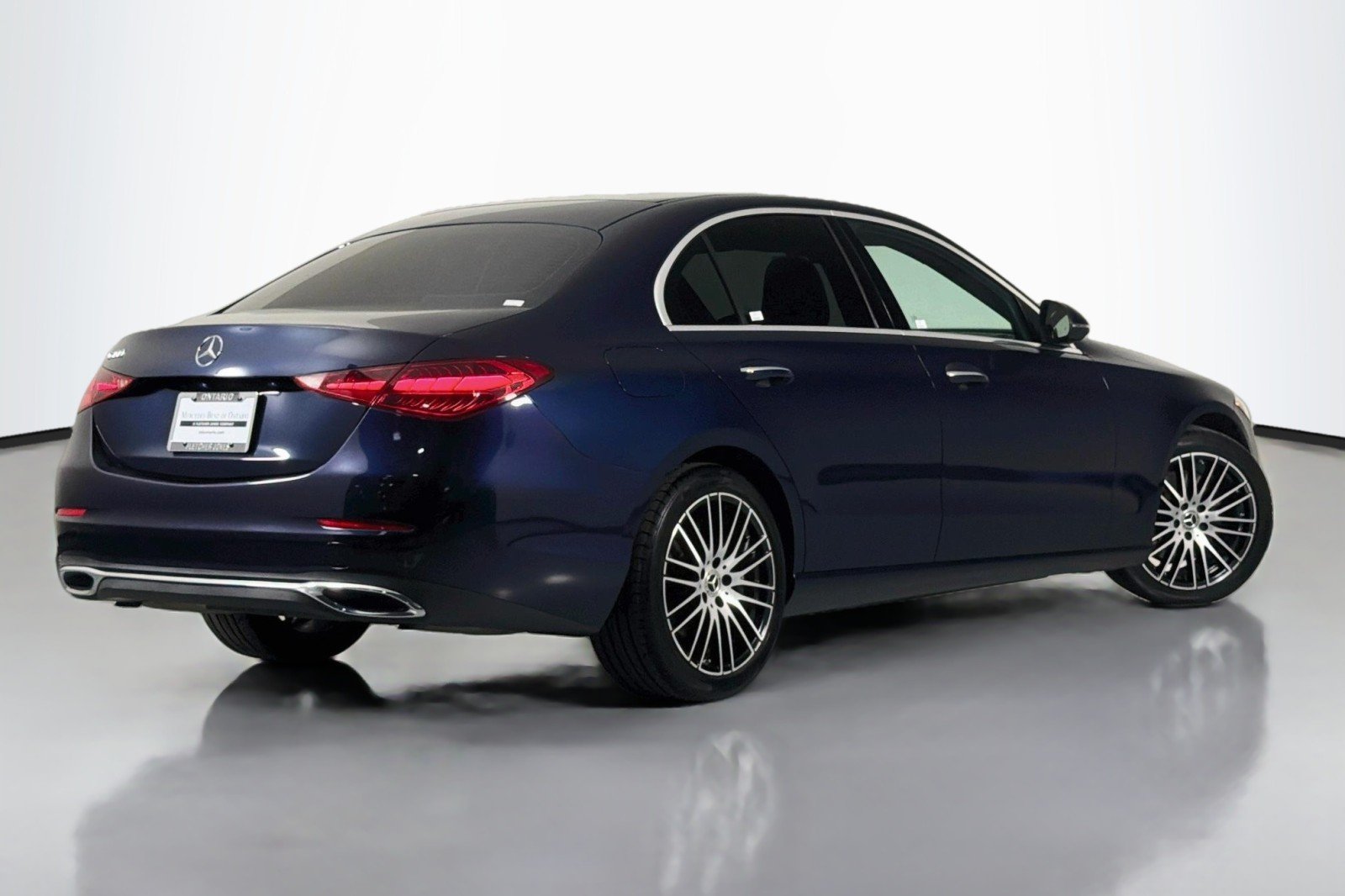 Used 2023 Lunar Blue Metallic Mercedes-Benz C 300 image 11