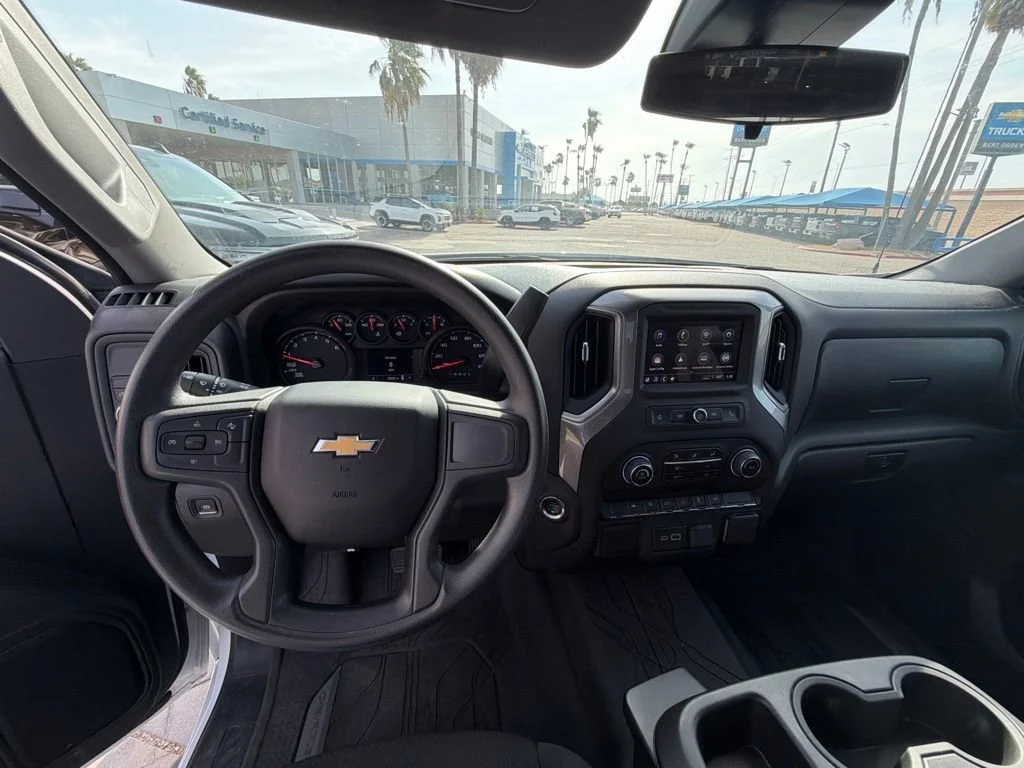 Used 2025 Summit White Chevrolet Custom image 8