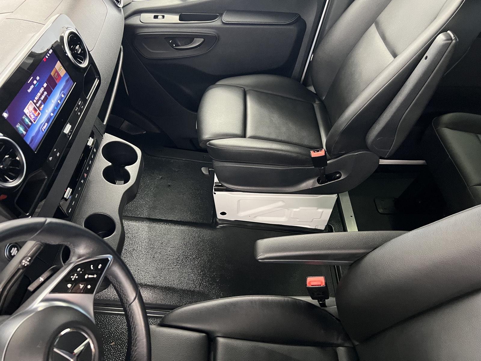2025 Mercedes-Benz Sprinter Passenger Van Base - Photo 18