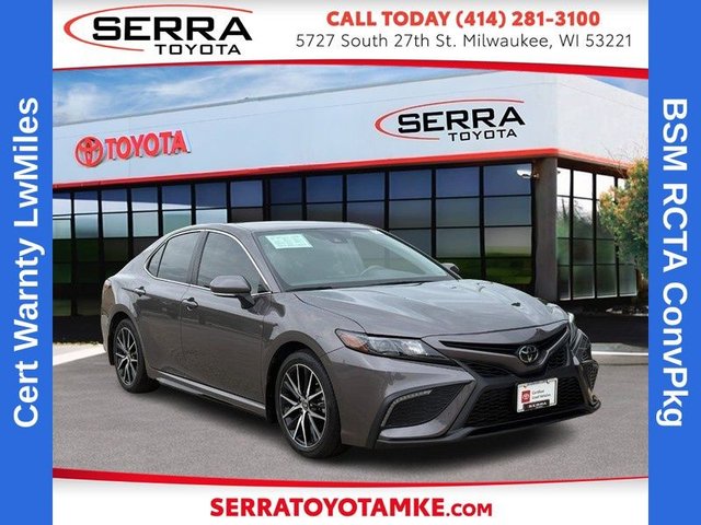 2024 Toyota Camry SE