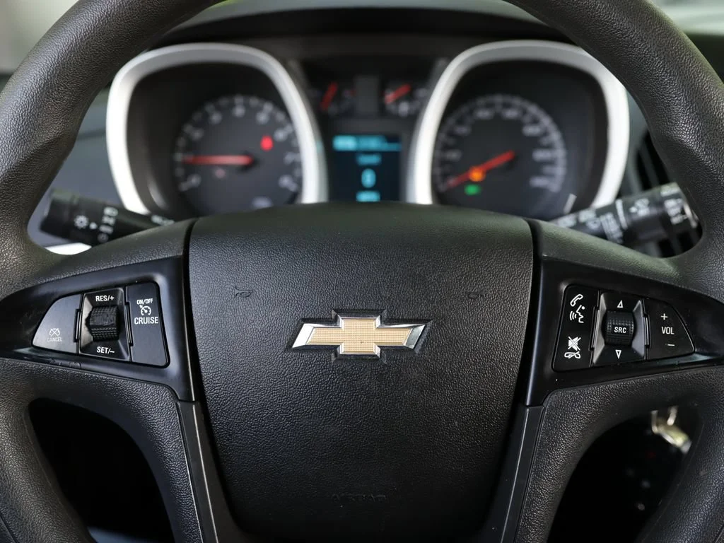 Used 2016 BLUE VELVET METALLIC Chevrolet LS image 10