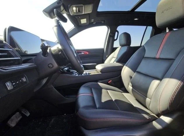 Used 2025 Gray Chevrolet RS image 6