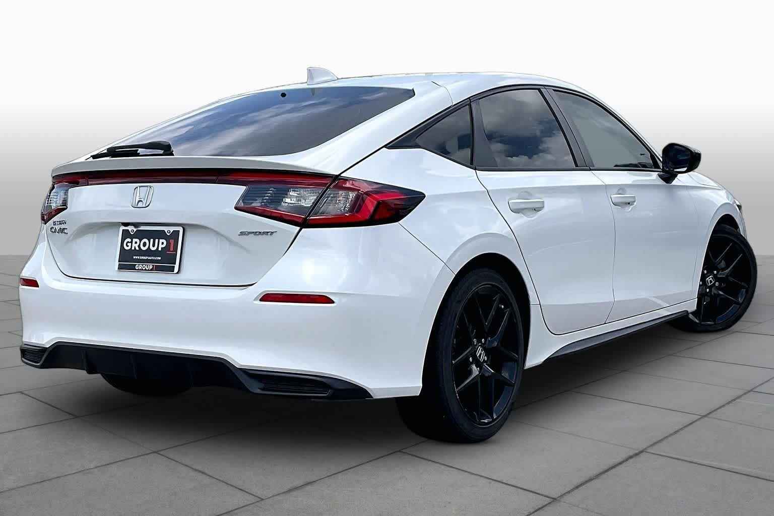 Used 2023 Platinum White Pearl Honda Sport image 12