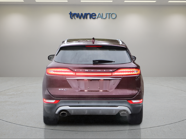 Used 2019 Burgundy Lincoln Select image 6