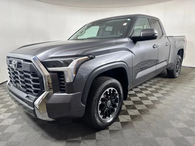 Used 2022 Gray Toyota SR5 image 8
