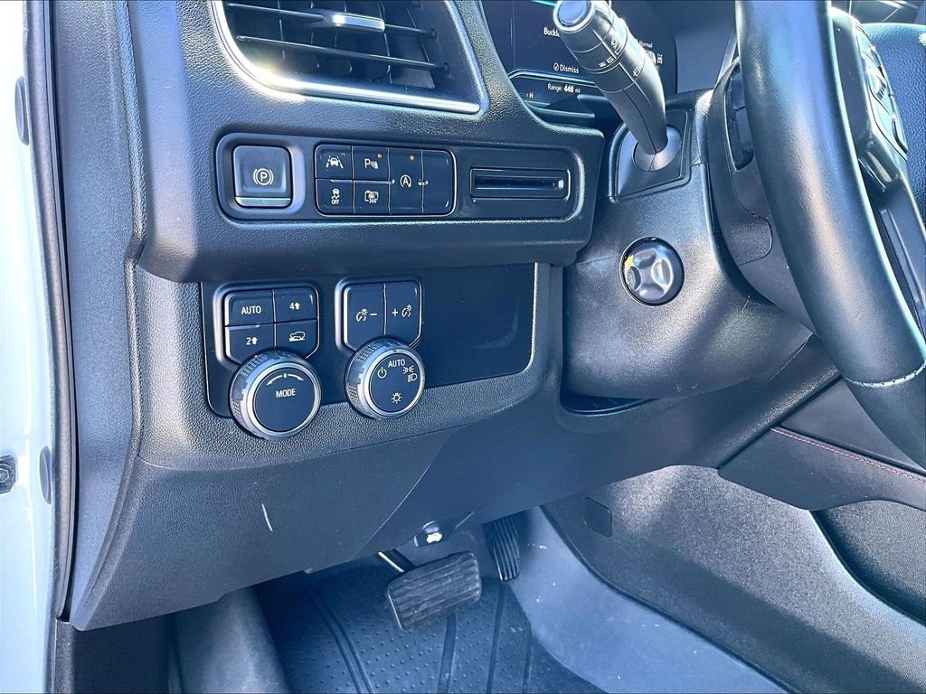 Used 2024 Summit White Chevrolet RST image 32