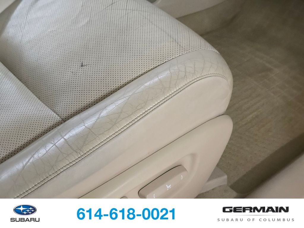 Used 2010  Lexus 450h image 28