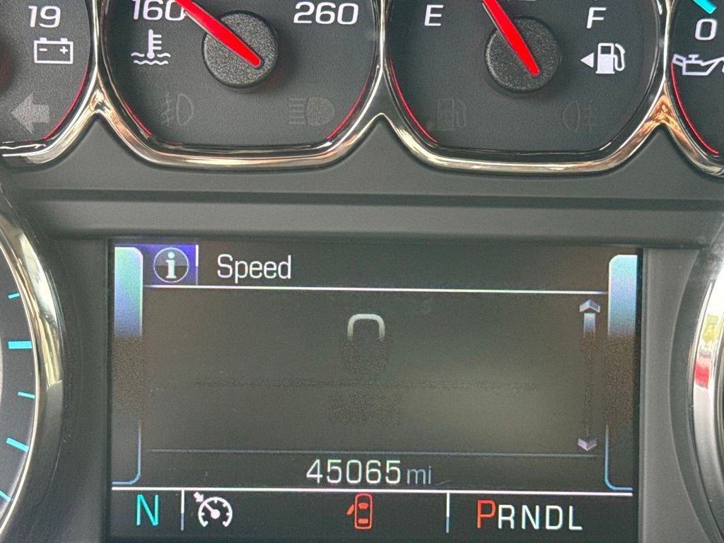 Used 2020 Gray Chevrolet LT image 7